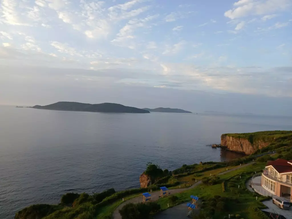 Пляж «Тёплое море»