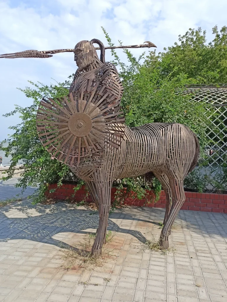 Жанровая скульптура «Кентавр»